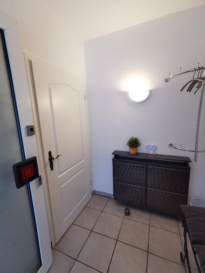 Schoene 3-Zimmer Erdgeschosswohnung Am Bergpark,Unesco,Therme,Train, Wilhelmshoeher Allee 329 Kassel Exterior foto